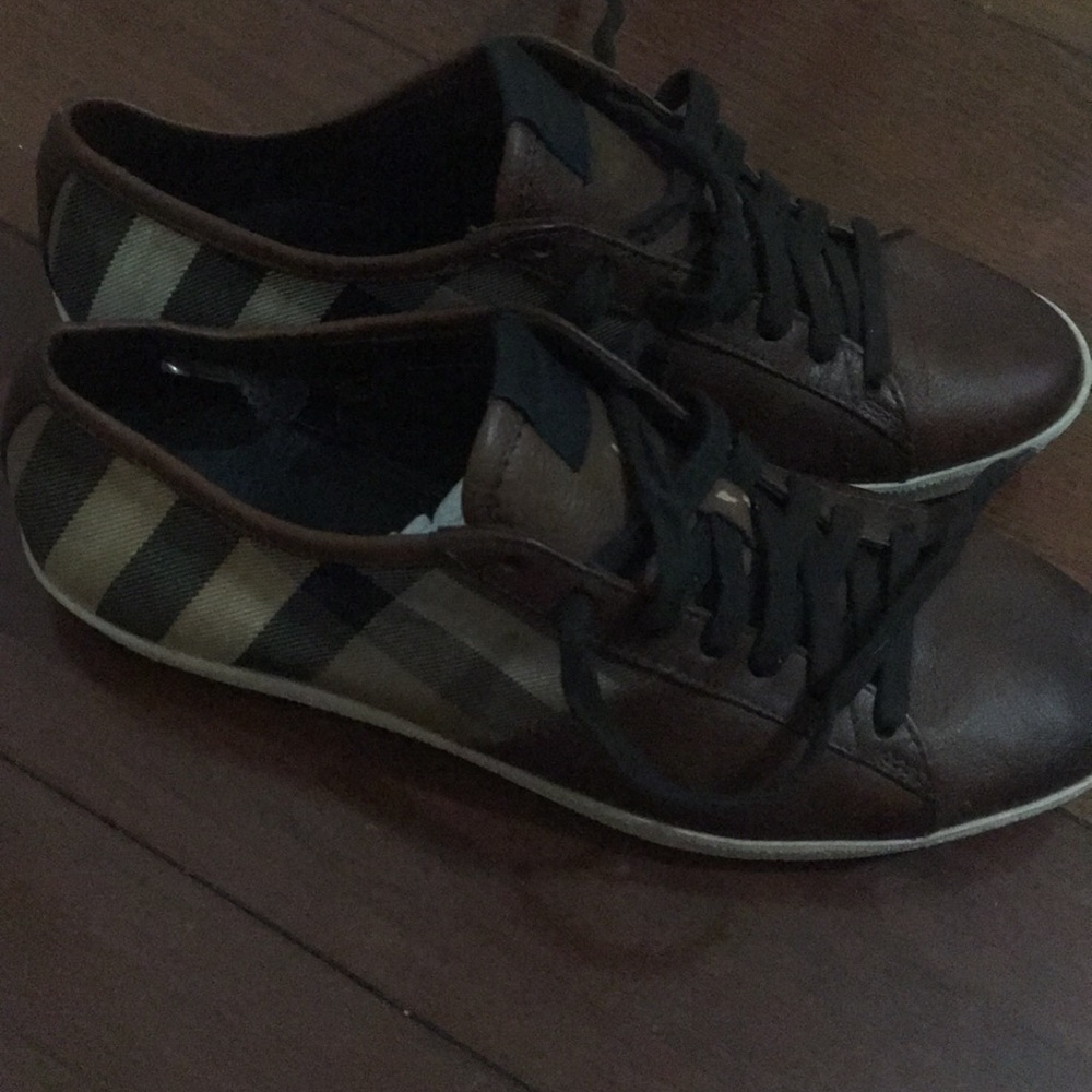 Burberry snekers size 40 - Picture 3 of 7